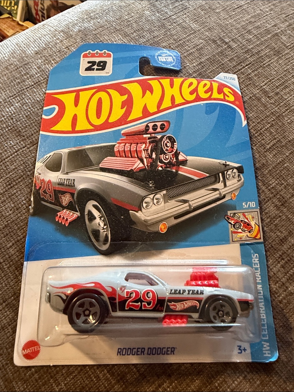 Hot Wheels Rodger Dodger HW Celebration Racers 5/10 Leap Year‎ #29 Muscle Car